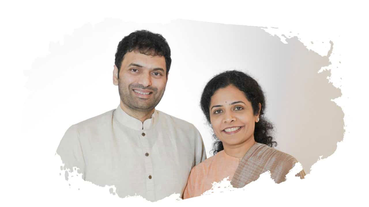 エーカム　シュリ・プリタジ＆シュリ・クリシュナジ